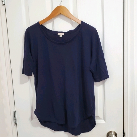 ‼️ 3/$20 Gap Navy 3/4 Sleeve Shirt - Picture 3 of 5